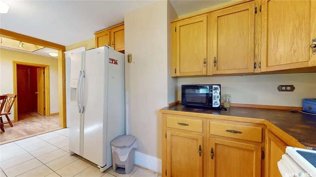 2879 Garnet Street Regina SK S4S 1X1