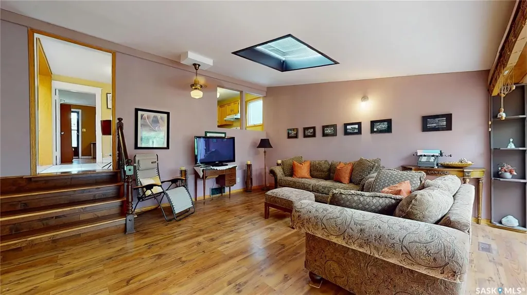 2879 Garnet Street Regina SK S4S 1X1