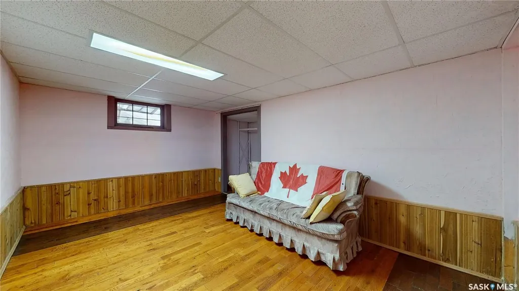 2879 Garnet Street Regina SK S4S 1X1