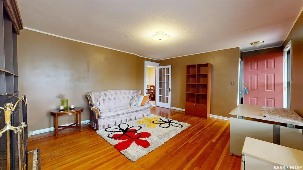 2879 Garnet Street Regina SK S4S 1X1
