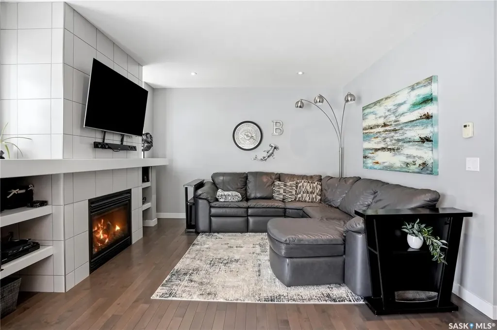 2841 Elgaard Drive Regina SK S4X 0M4