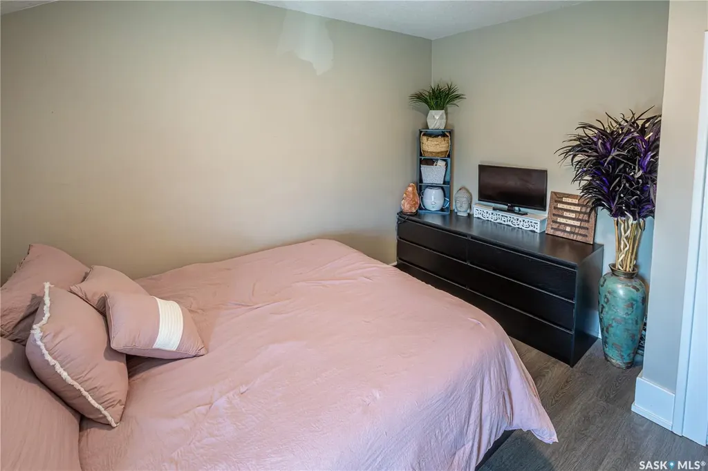 201 Athabasca Street W Moose Jaw SK S6H 2B8