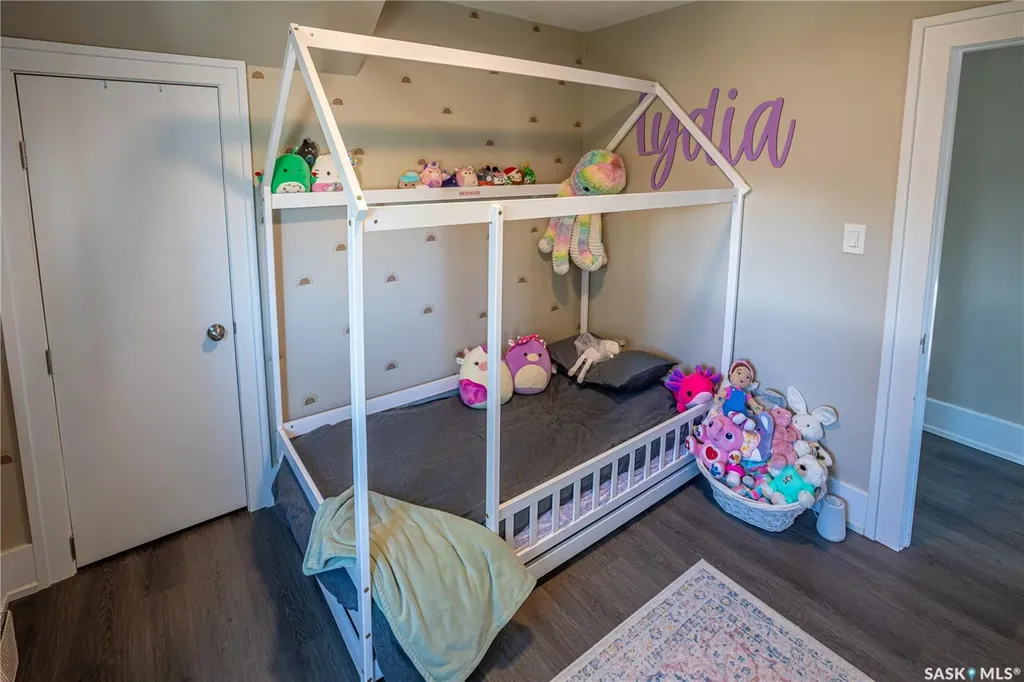 201 Athabasca Street W Moose Jaw SK S6H 2B8