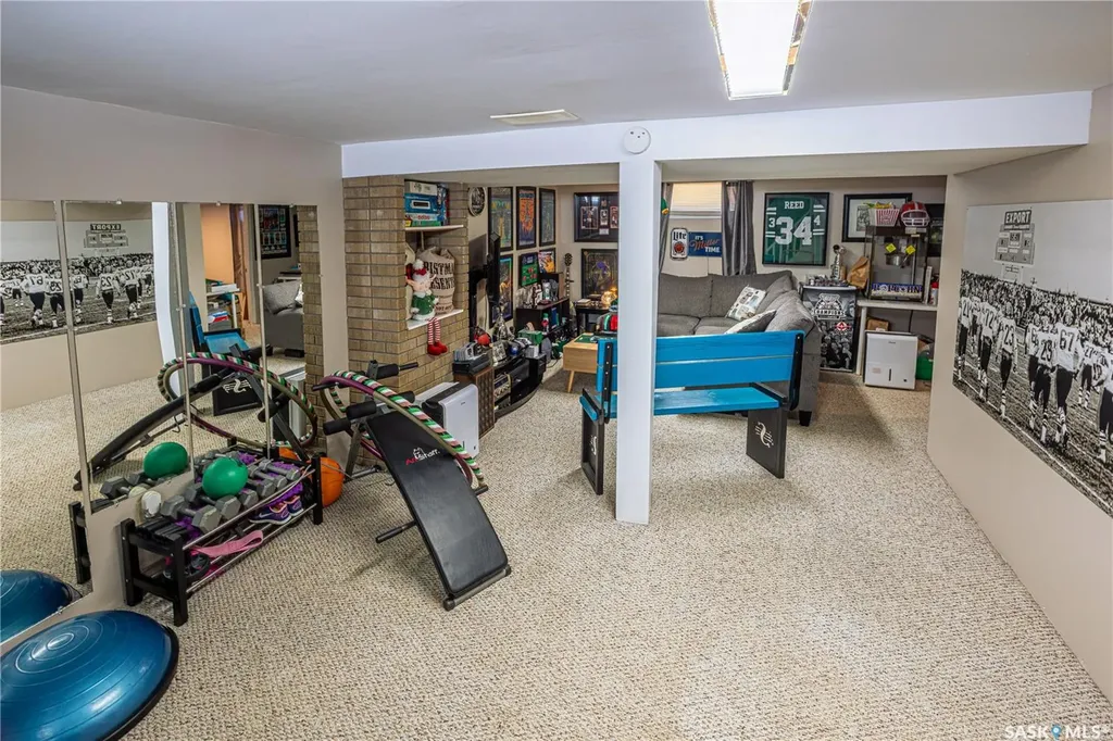 201 Athabasca Street W Moose Jaw SK S6H 2B8