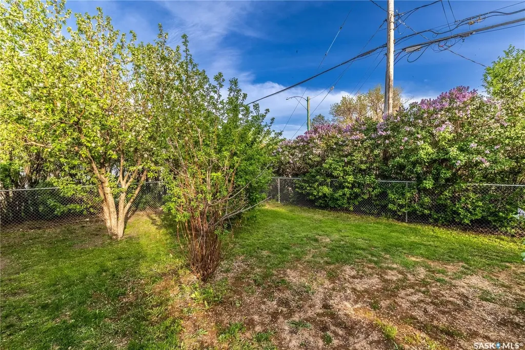 201 Athabasca Street W Moose Jaw SK S6H 2B8