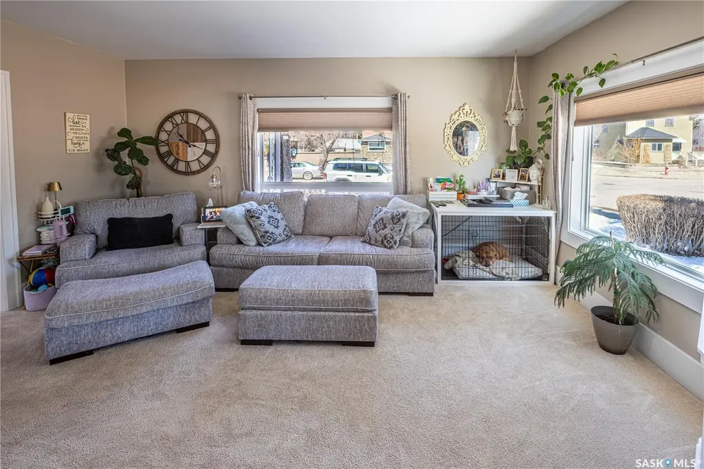 201 Athabasca Street W Moose Jaw SK S6H 2B8