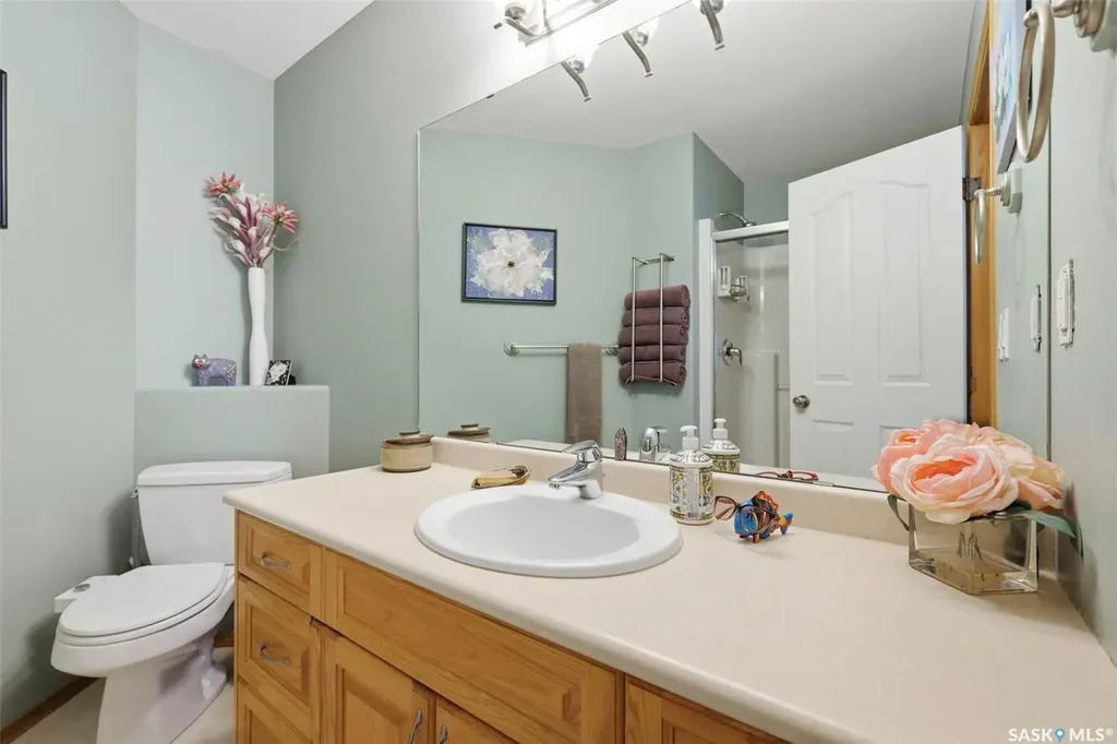 511 Peters Cove Saskatoon SK S7N 4T5