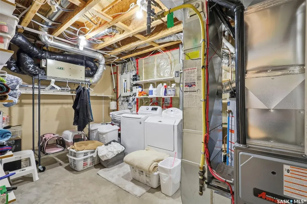 511 Peters Cove Saskatoon SK S7N 4T5
