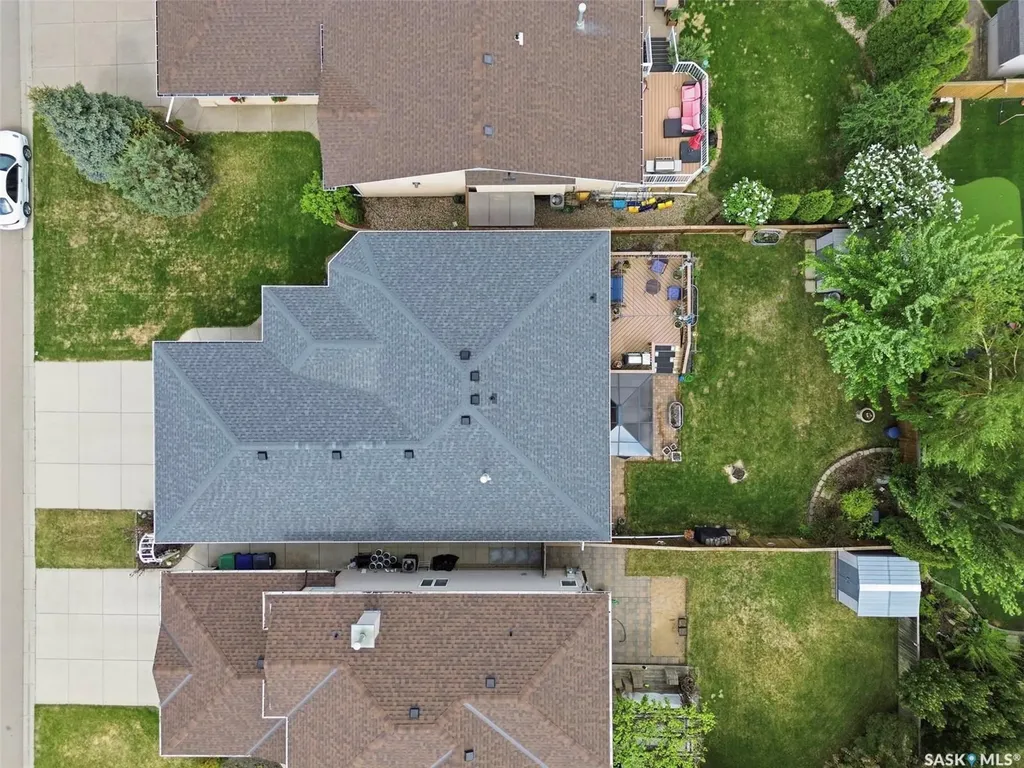 511 Peters Cove Saskatoon SK S7N 4T5