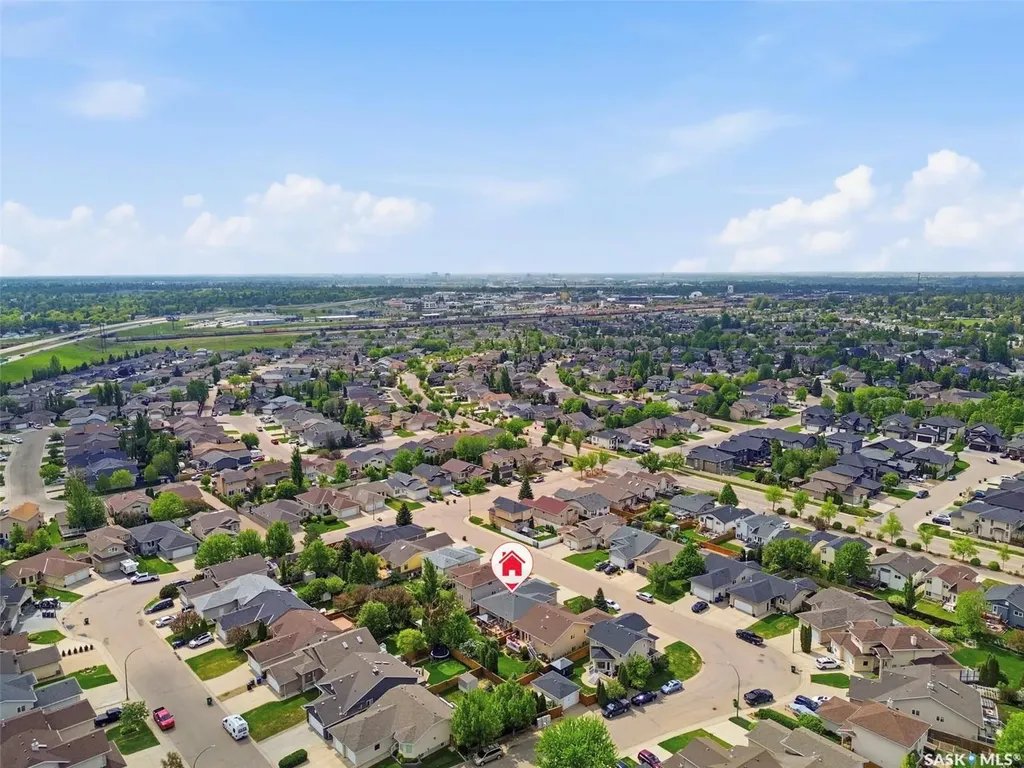 511 Peters Cove Saskatoon SK S7N 4T5