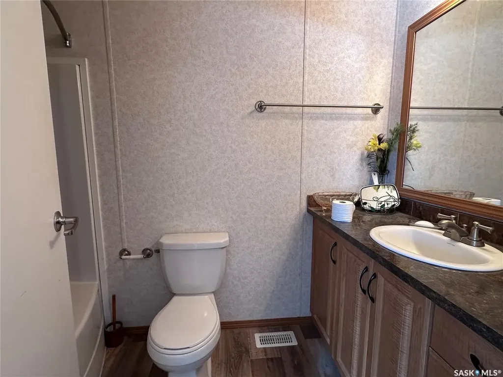 211 Lipton Street Balcarres SK S0G 0C0