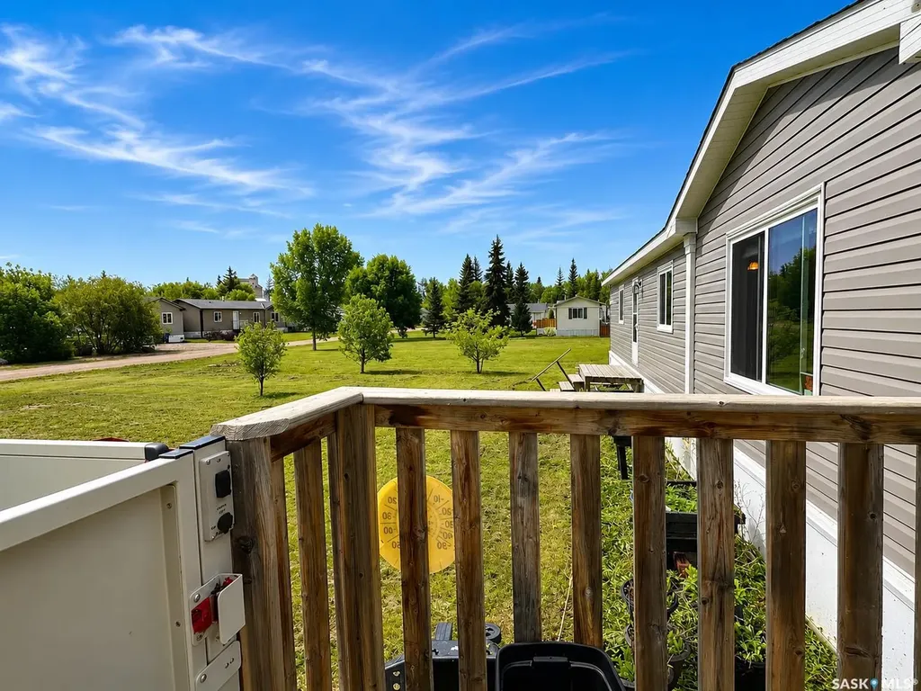 211 Lipton Street Balcarres SK S0G 0C0