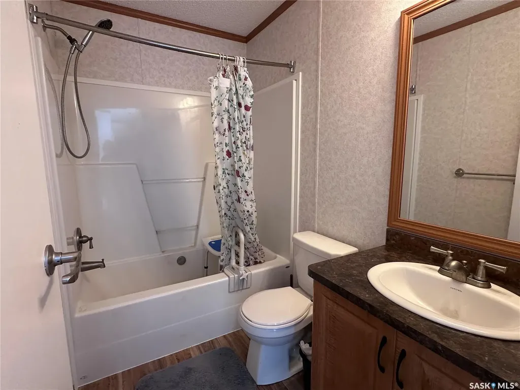 211 Lipton Street Balcarres SK S0G 0C0