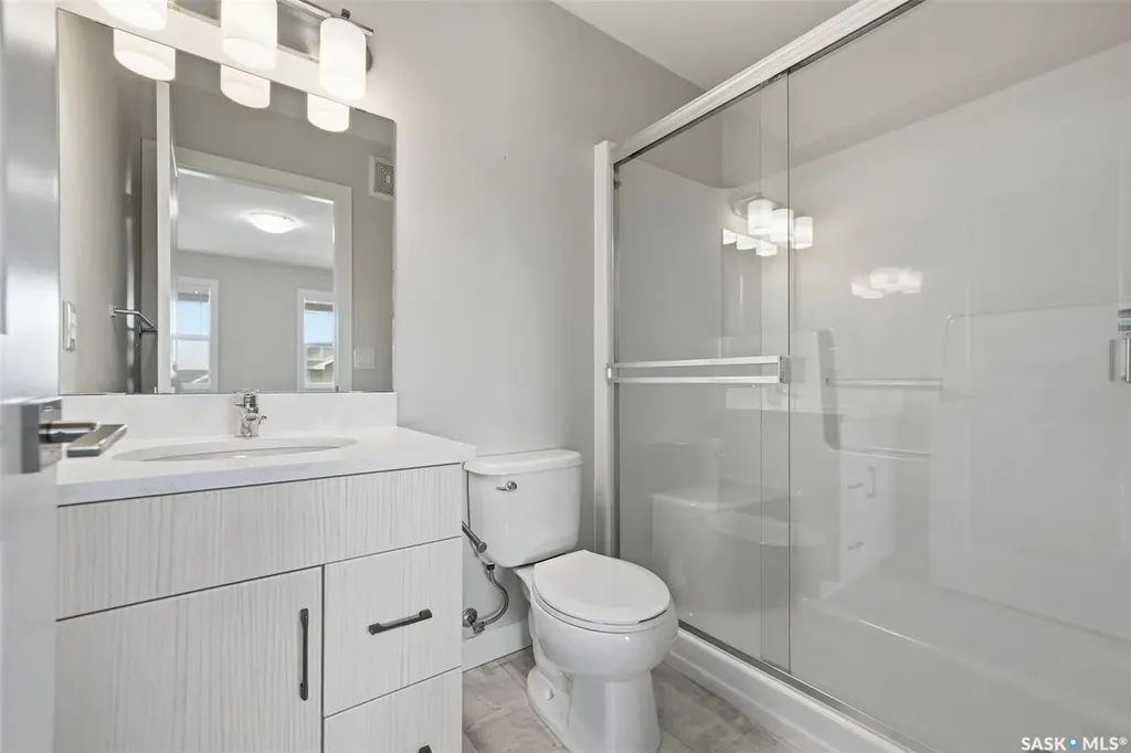 139 Stilling Mews Saskatoon SK S7V 0P4