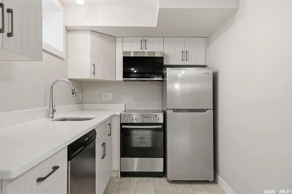 139 Stilling Mews Saskatoon SK S7V 0P4