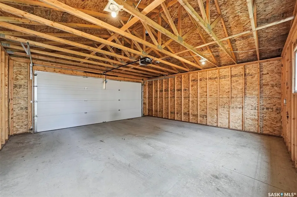 139 Stilling Mews Saskatoon SK S7V 0P4