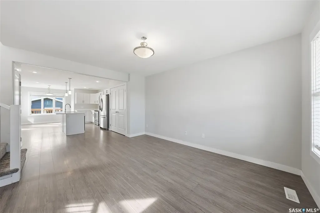139 Stilling Mews Saskatoon SK S7V 0P4