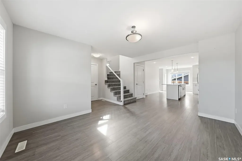 139 Stilling Mews Saskatoon SK S7V 0P4