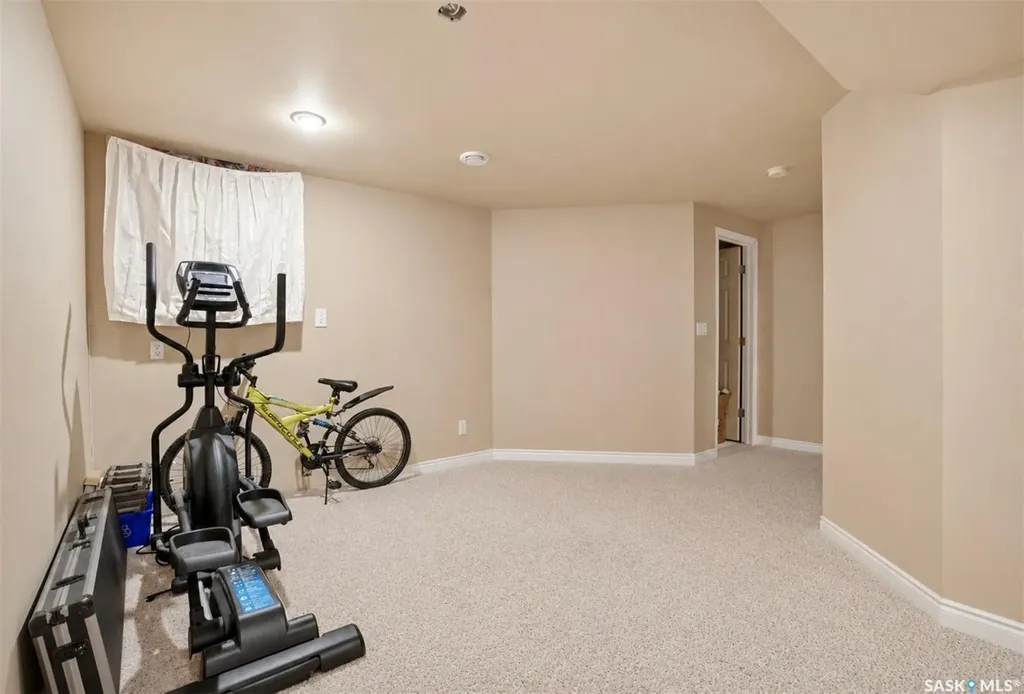 203 Herold Terrace Saskatoon SK S7V 1H7