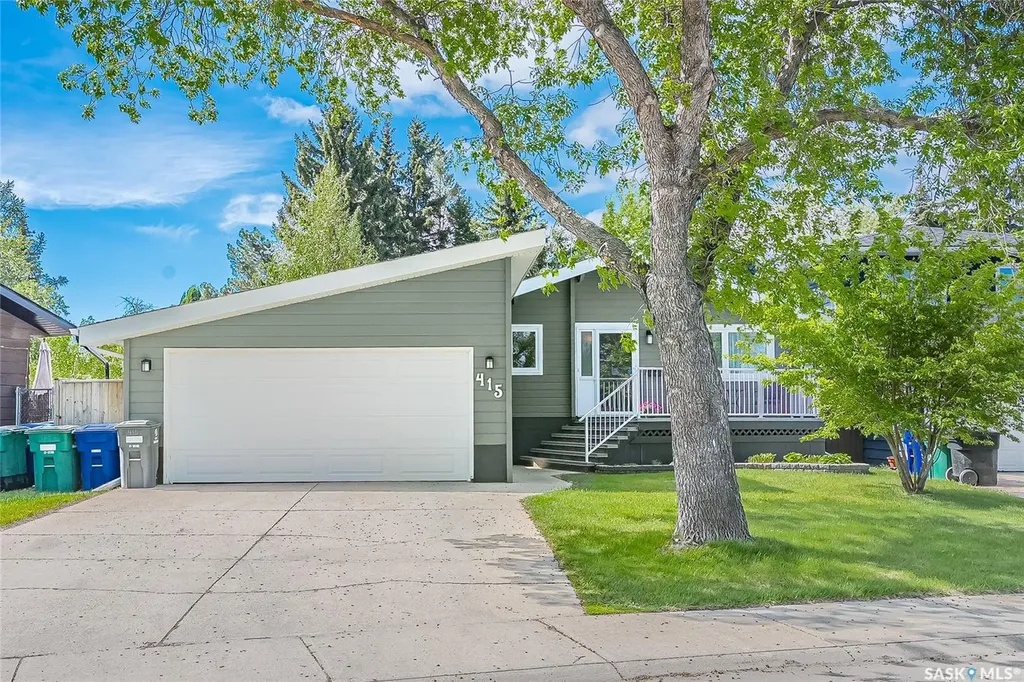 415 Chitek Crescent Saskatoon SK S7K 5C1