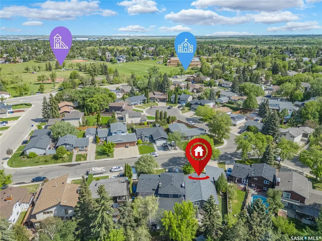 415 Chitek Crescent Saskatoon SK S7K 5C1