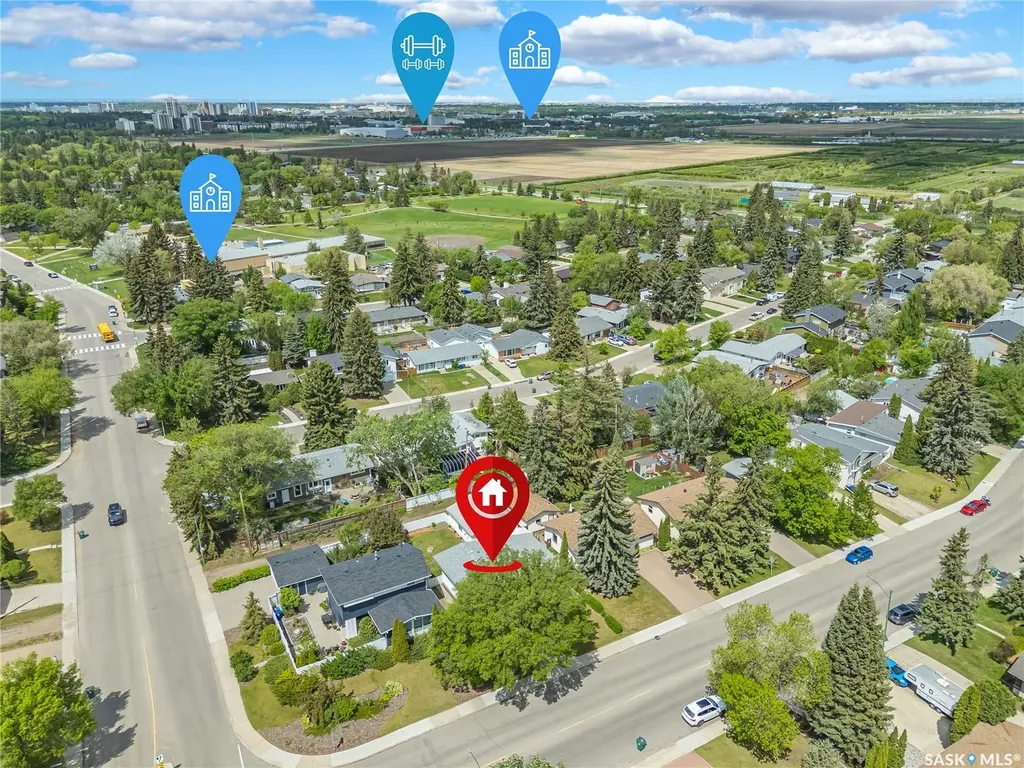 415 Chitek Crescent Saskatoon SK S7K 5C1