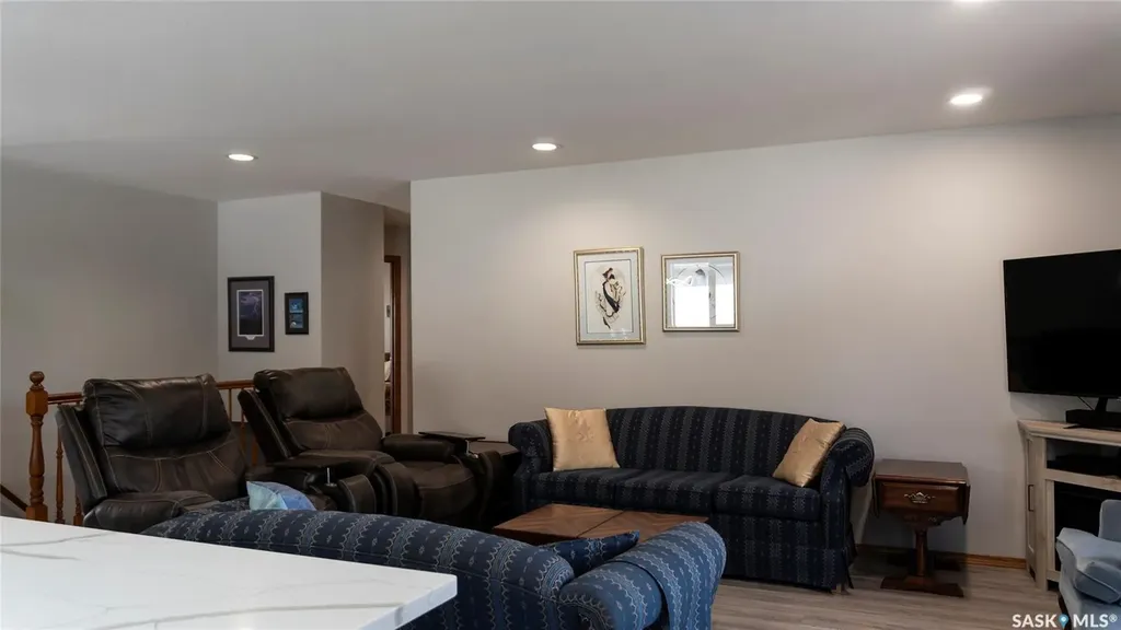 78 Russell Drive Yorkton SK S3N 3W2