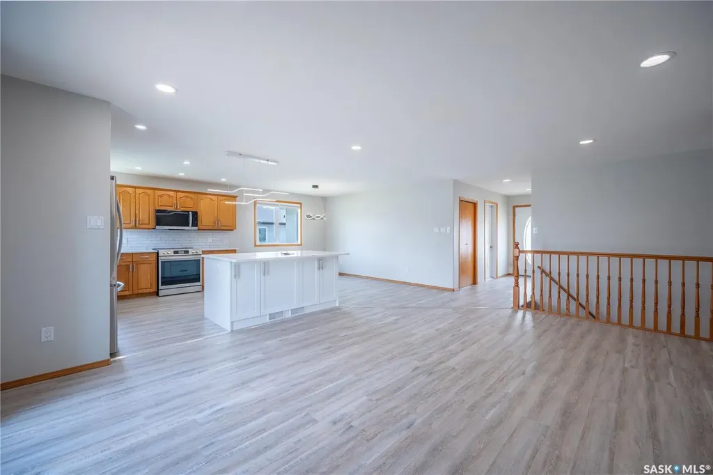 78 Russell Drive Yorkton SK S3N 3W2