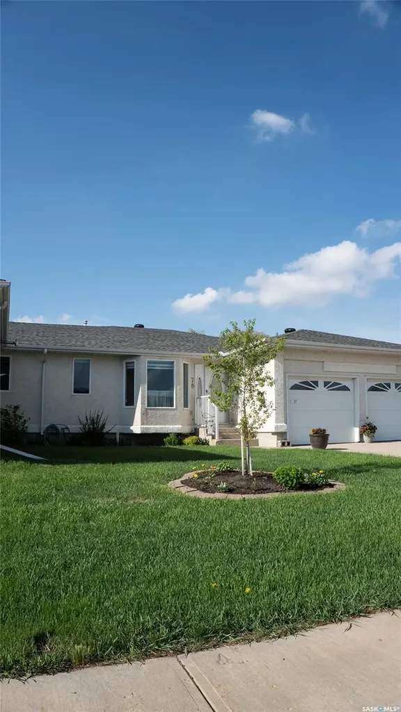 78 Russell Drive Yorkton SK S3N 3W2