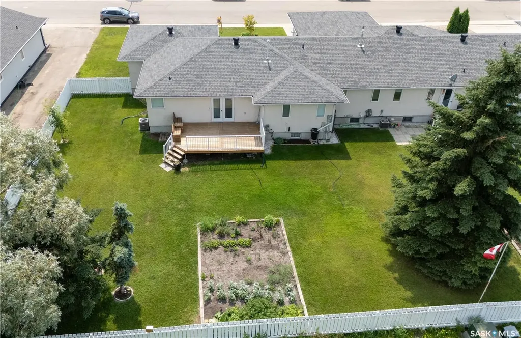 78 Russell Drive Yorkton SK S3N 3W2