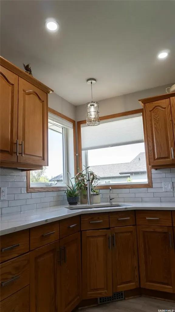 78 Russell Drive Yorkton SK S3N 3W2
