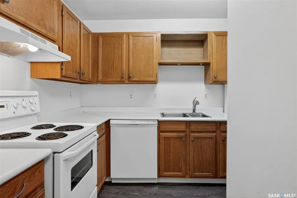 431 4th Avenue N Saskatoon SK S7K 2M4