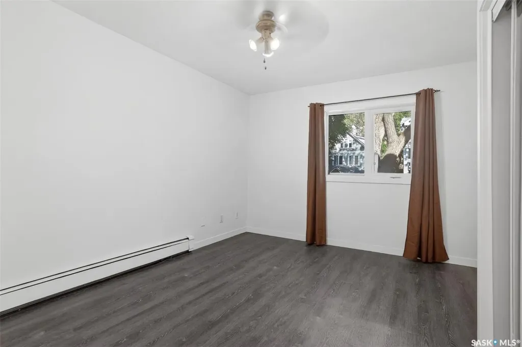 431 4th Avenue N Saskatoon SK S7K 2M4