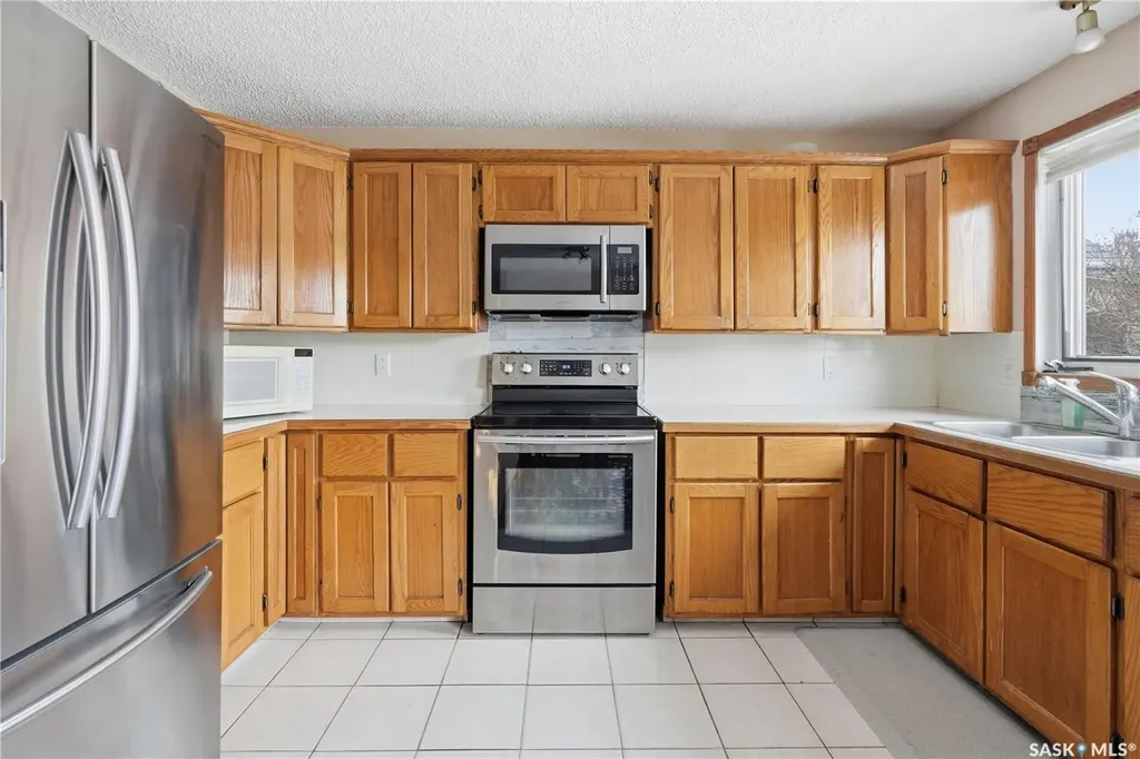 200 Halifax Street Regina SK S4R 1S4