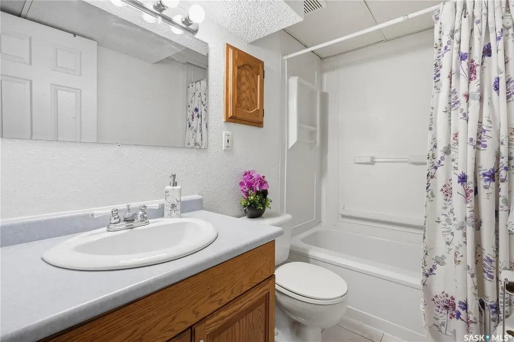 200 Halifax Street Regina SK S4R 1S4