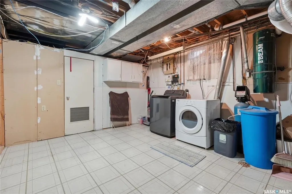 200 Halifax Street Regina SK S4R 1S4