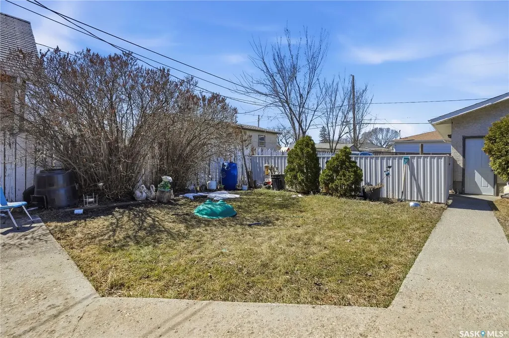 200 Halifax Street Regina SK S4R 1S4