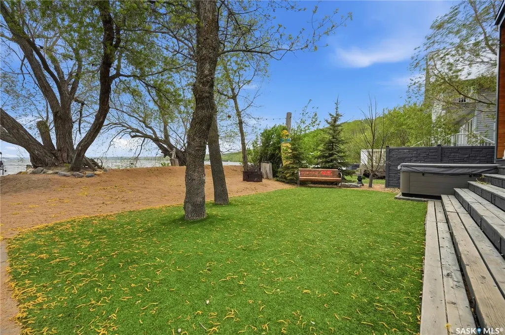 63 Margaret Street Katepwa Beach SK S0G 2K0