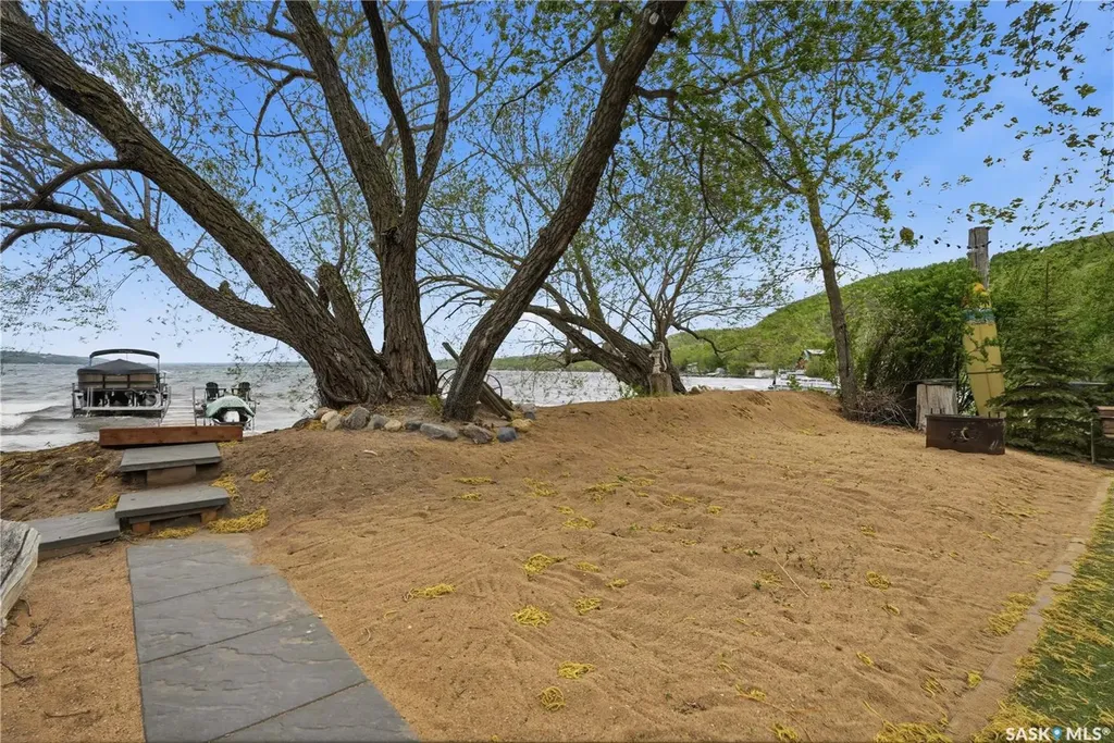 63 Margaret Street Katepwa Beach SK S0G 2K0