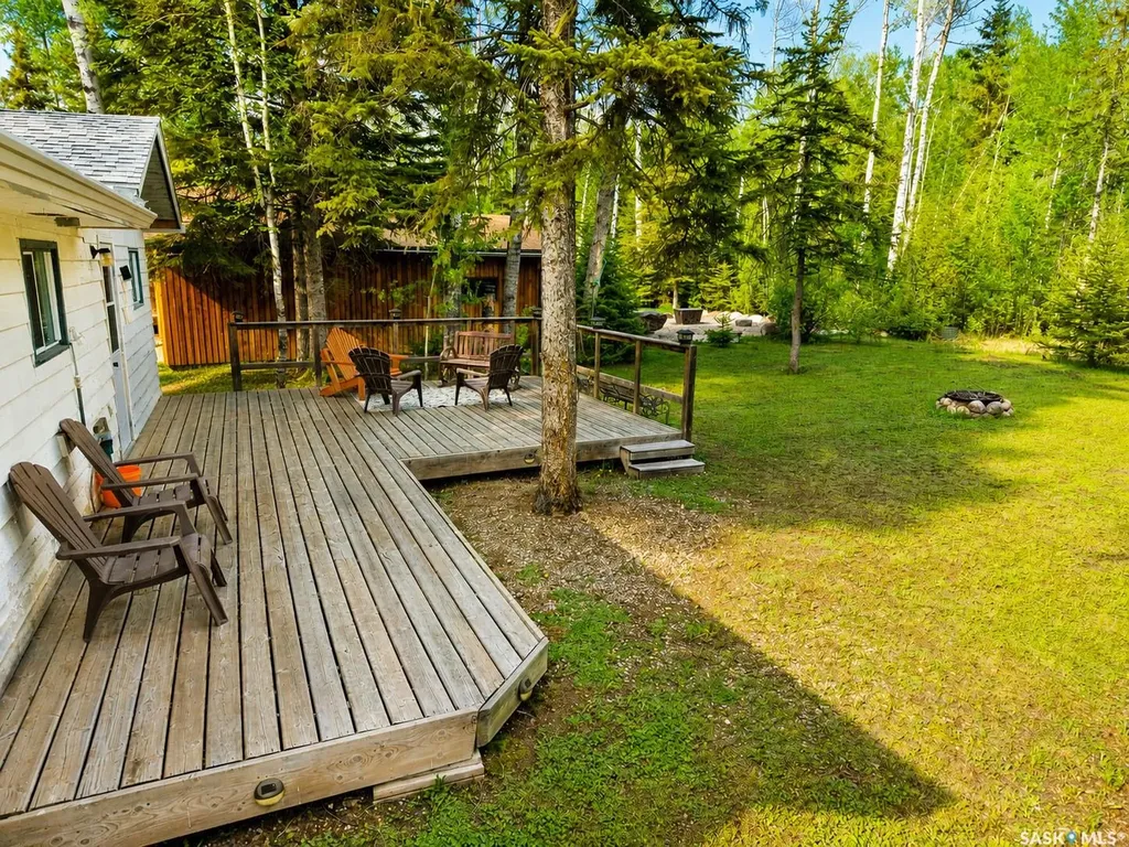 14 Chamberlain Crescent Candle Lake SK S0J 3E0