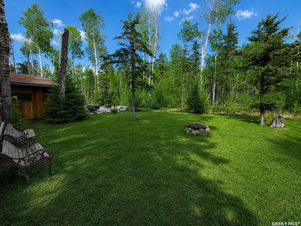 14 Chamberlain Crescent Candle Lake SK S0J 3E0