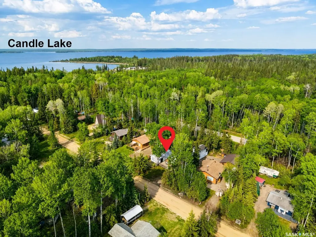 14 Chamberlain Crescent Candle Lake SK S0J 3E0
