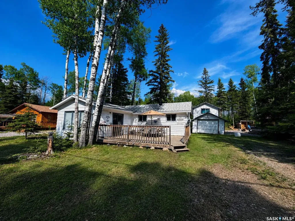 14 Chamberlain Crescent Candle Lake SK S0J 3E0