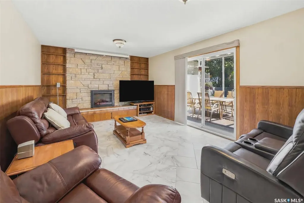 26 Harrington Place Saskatoon SK S7H 3Y5