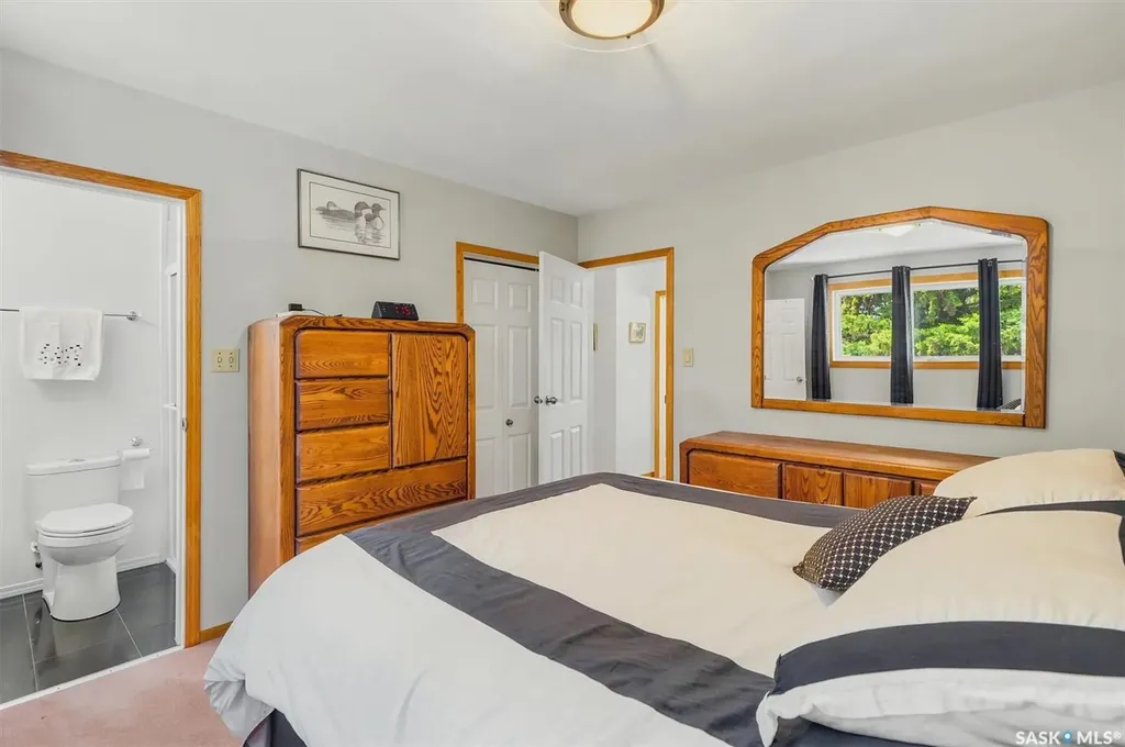 26 Harrington Place Saskatoon SK S7H 3Y5