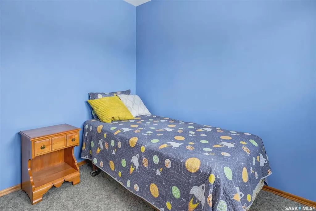 26 Harrington Place Saskatoon SK S7H 3Y5