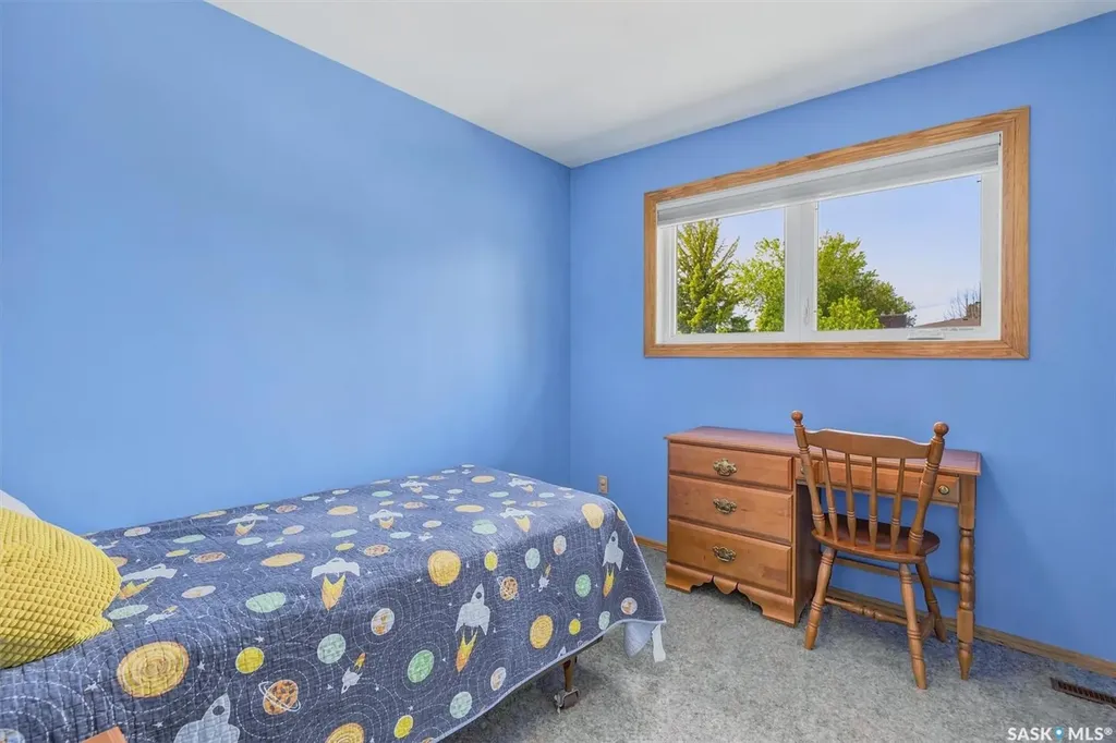 26 Harrington Place Saskatoon SK S7H 3Y5