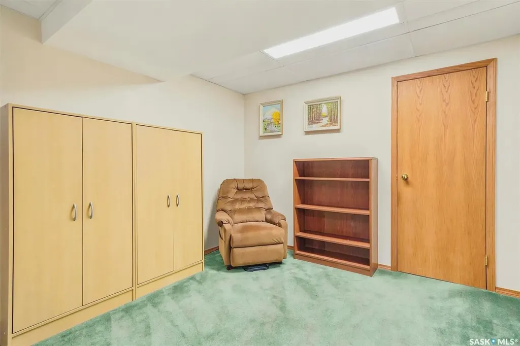 26 Harrington Place Saskatoon SK S7H 3Y5