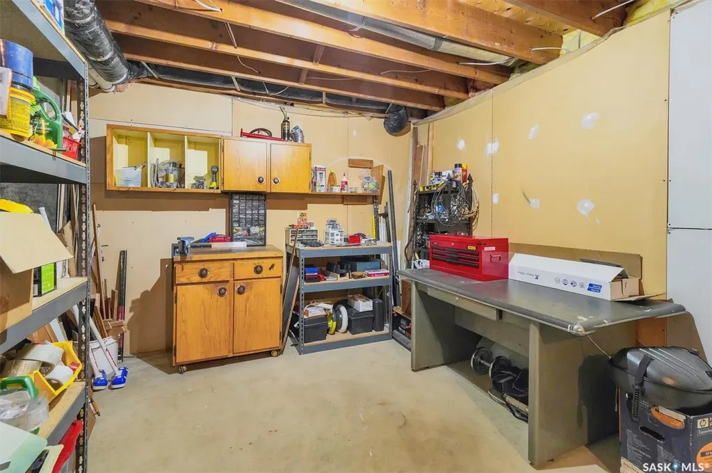 26 Harrington Place Saskatoon SK S7H 3Y5