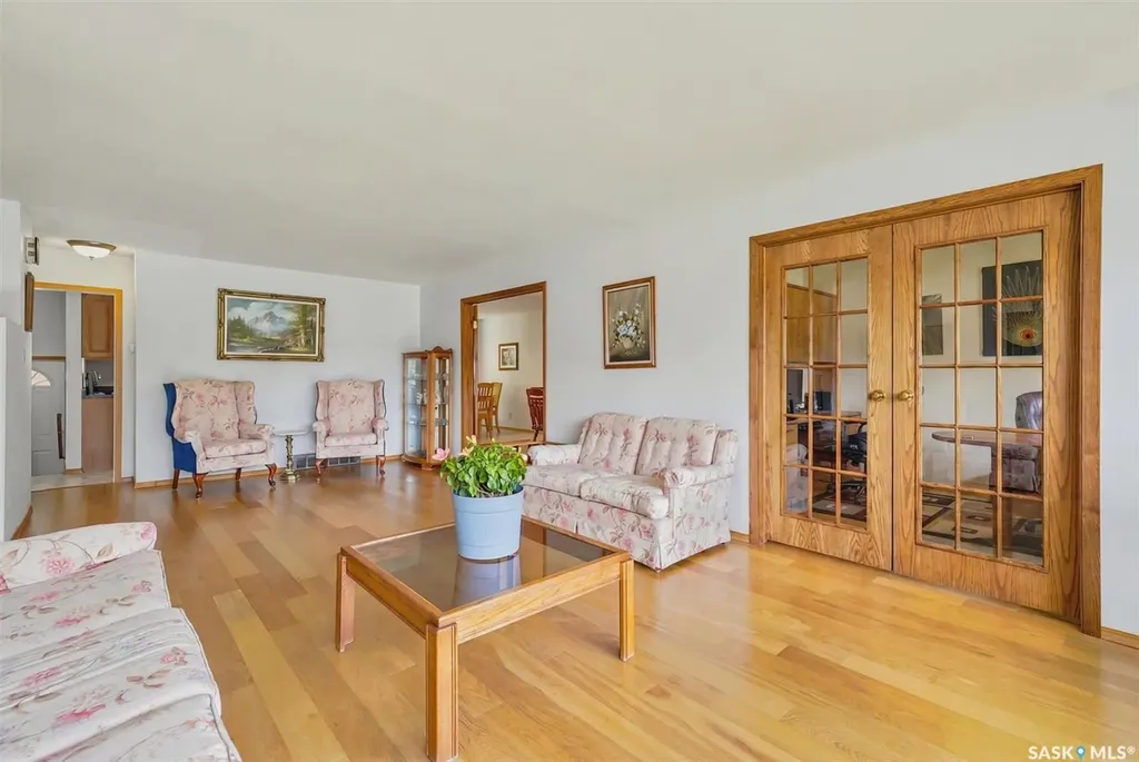 26 Harrington Place Saskatoon SK S7H 3Y5